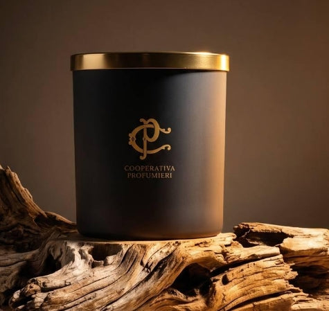 NOIRÉ – Duftkerze 190 gr | Sweet Woods- Cod. COPC010